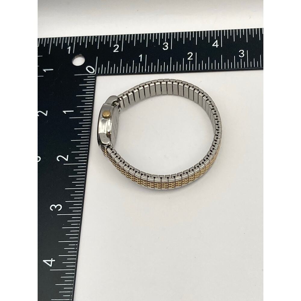 Timex Cavatina Petite Women's Watch 18mm - New Battery - Expandable Band - Picture 9 of 10